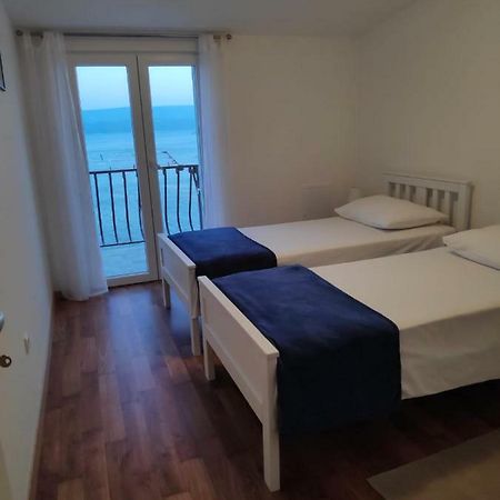 Apartmani Mara I Kata 오미스 외부 사진