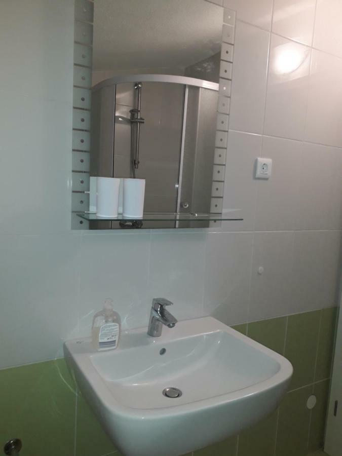Apartmani Mara I Kata 오미스 외부 사진