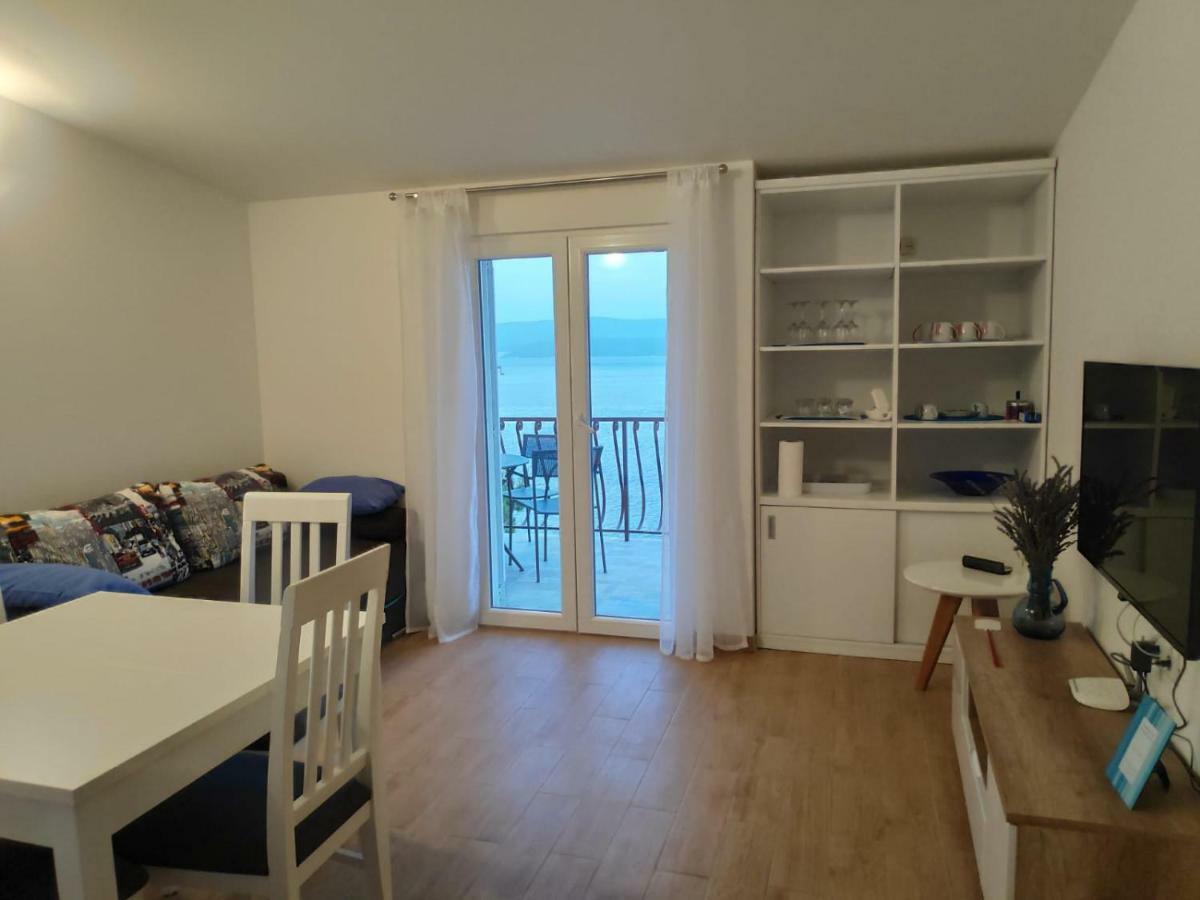 Apartmani Mara I Kata 오미스 외부 사진